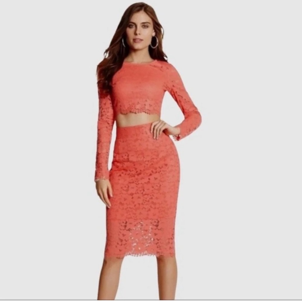 Euc Guess Marciano Piya White  All Over Lace Skirt Sz 6 & Crop Top Sz M Set